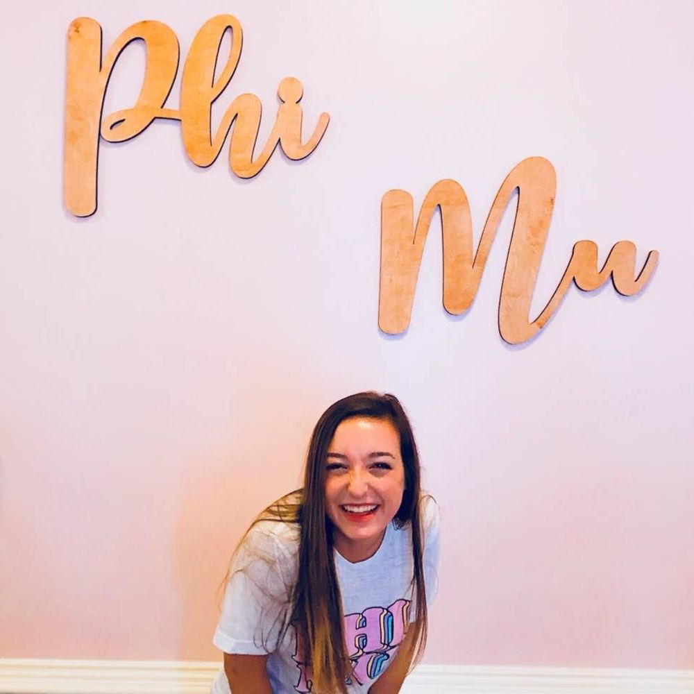 Meet your Posher, Jessica